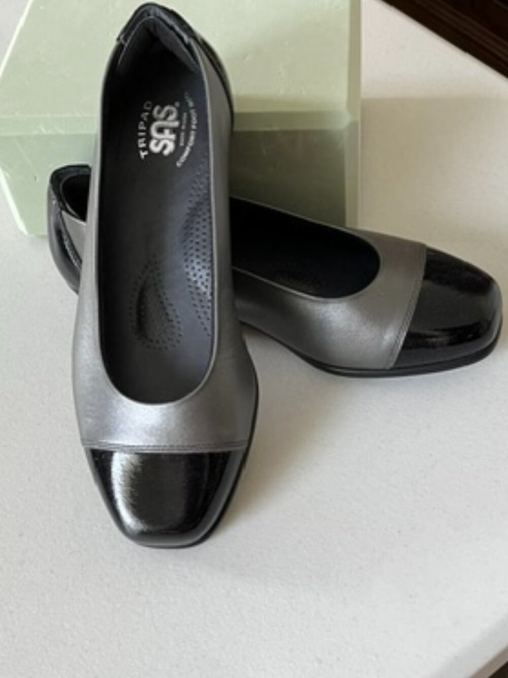 Women's SAS Gray/Black Scenic Ballet Flats 9W